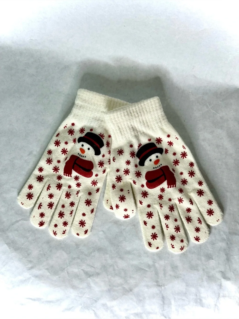 Red & Cream Frosty Sweater Gloves